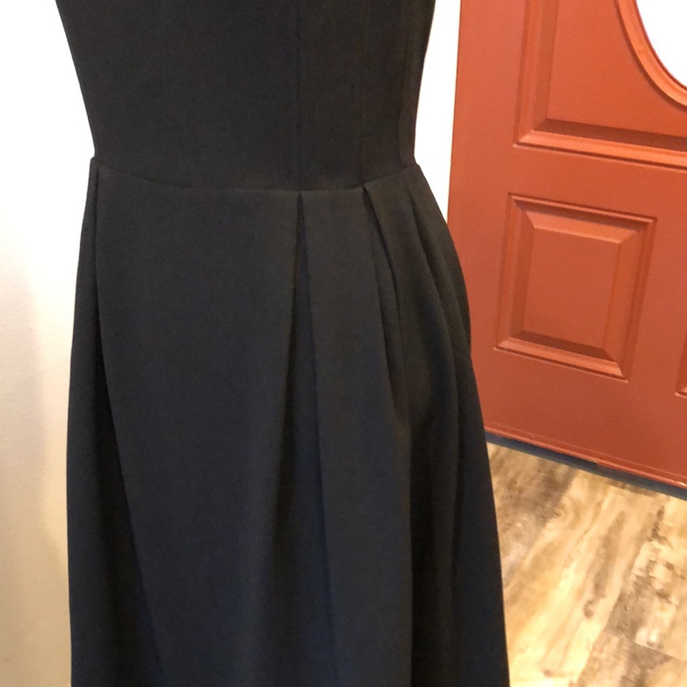 Little black dress - Picture 3 of 6
